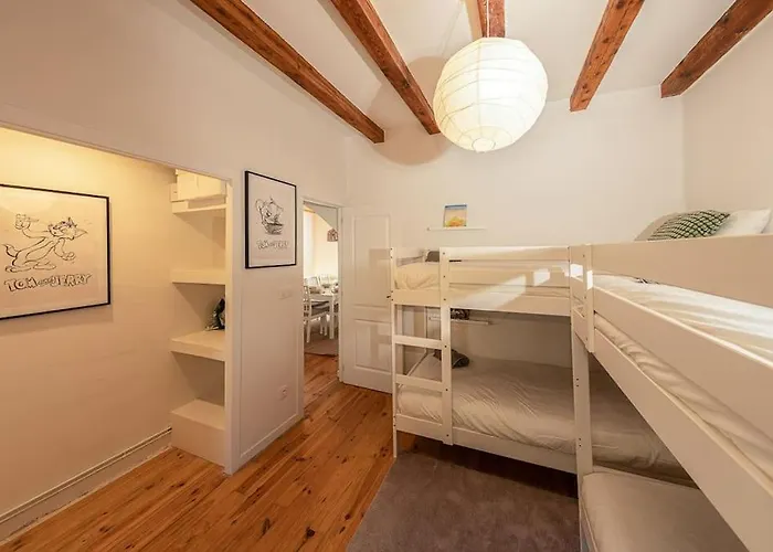 La Casa De Mariposas Con Wi-fi Hotell Canfranc